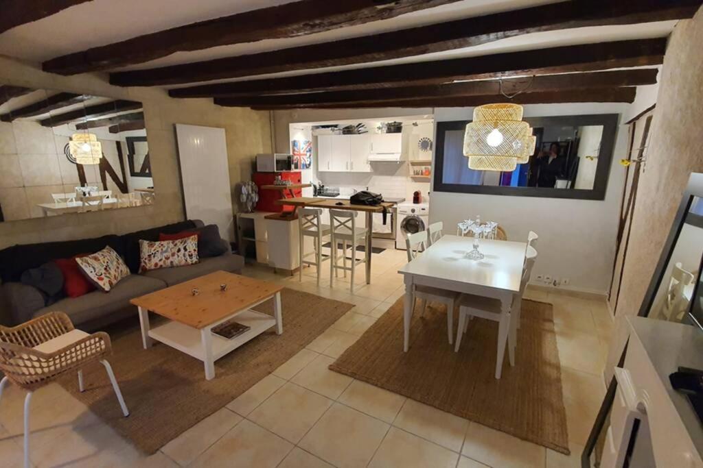 Maison Entiere De 115M2 En Hyper Hyper Centre Aux Coeur Des Halles De Tours De 2 A 7 Personnes المظهر الخارجي الصورة